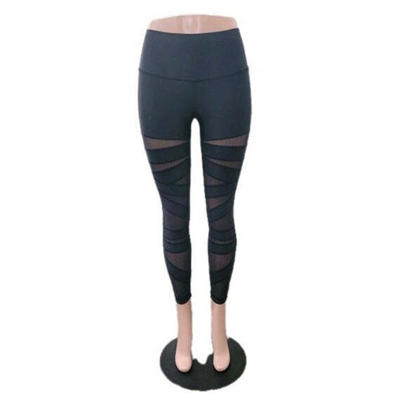 Lululemon Shine Dot Tech Mesh Leggings Women's‎ 4-6 Black Athleisure - Picture 1 of 12